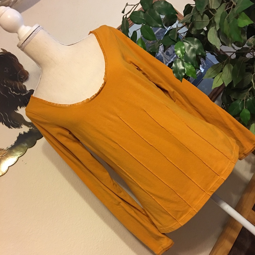 Metro Style dark mustard long sleeve ribbon top M